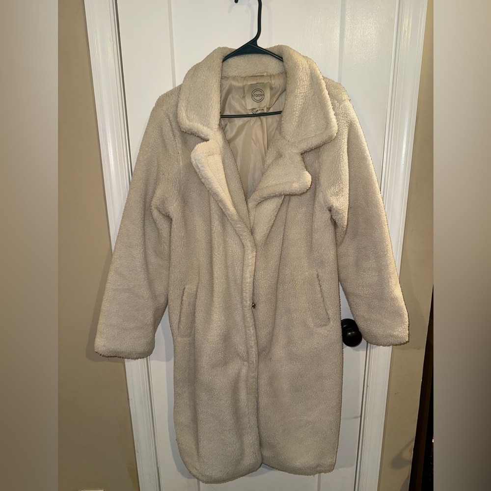 Womens cream sherpa coat